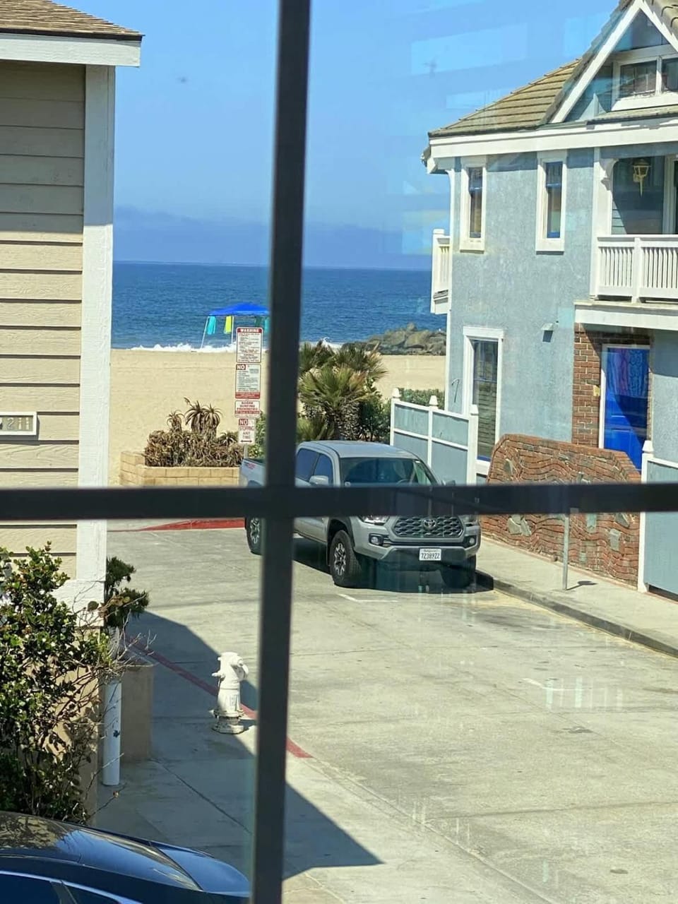 Ocean Breeze Steps from the Beach home House in Balboa Peninsula