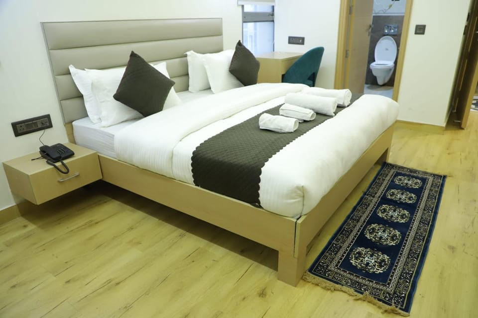 hotel welcome palace near mcdonald"s & New Delhi railway station & connaught place Bed and Breakfast in New Delhi