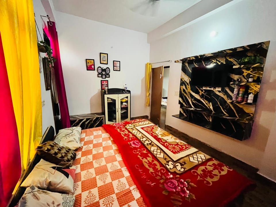 Rr Complex Apartment in Lucknow