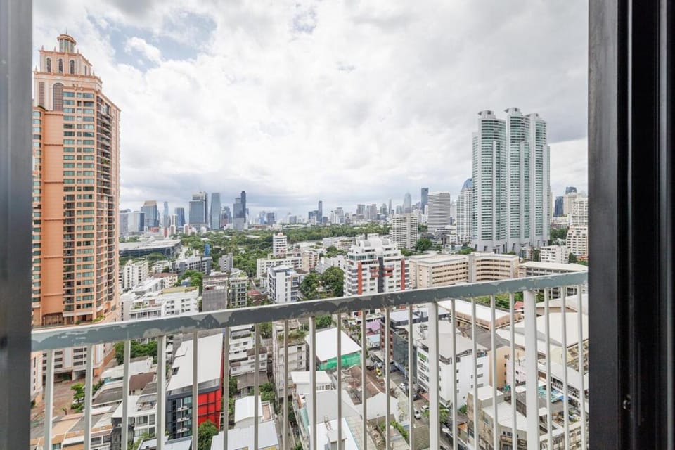 Extended Stay Near Samitivej Apartment in Bangkok