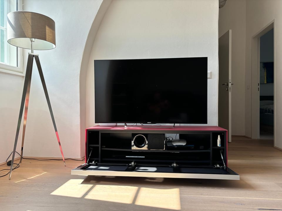 TV and multimedia