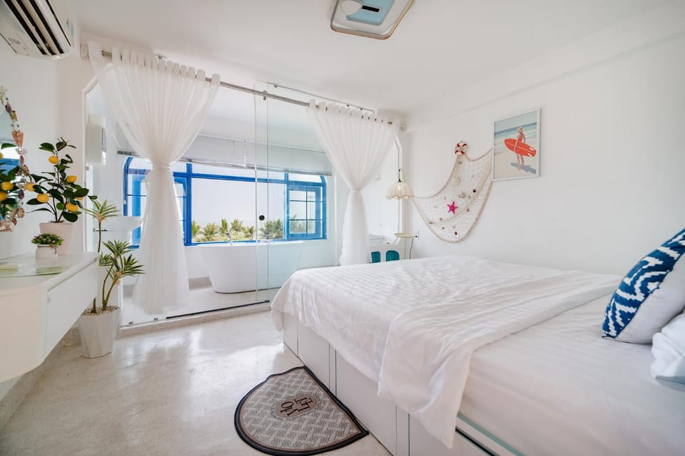 Photo of the whole room, Bedroom, towels, air conditioner