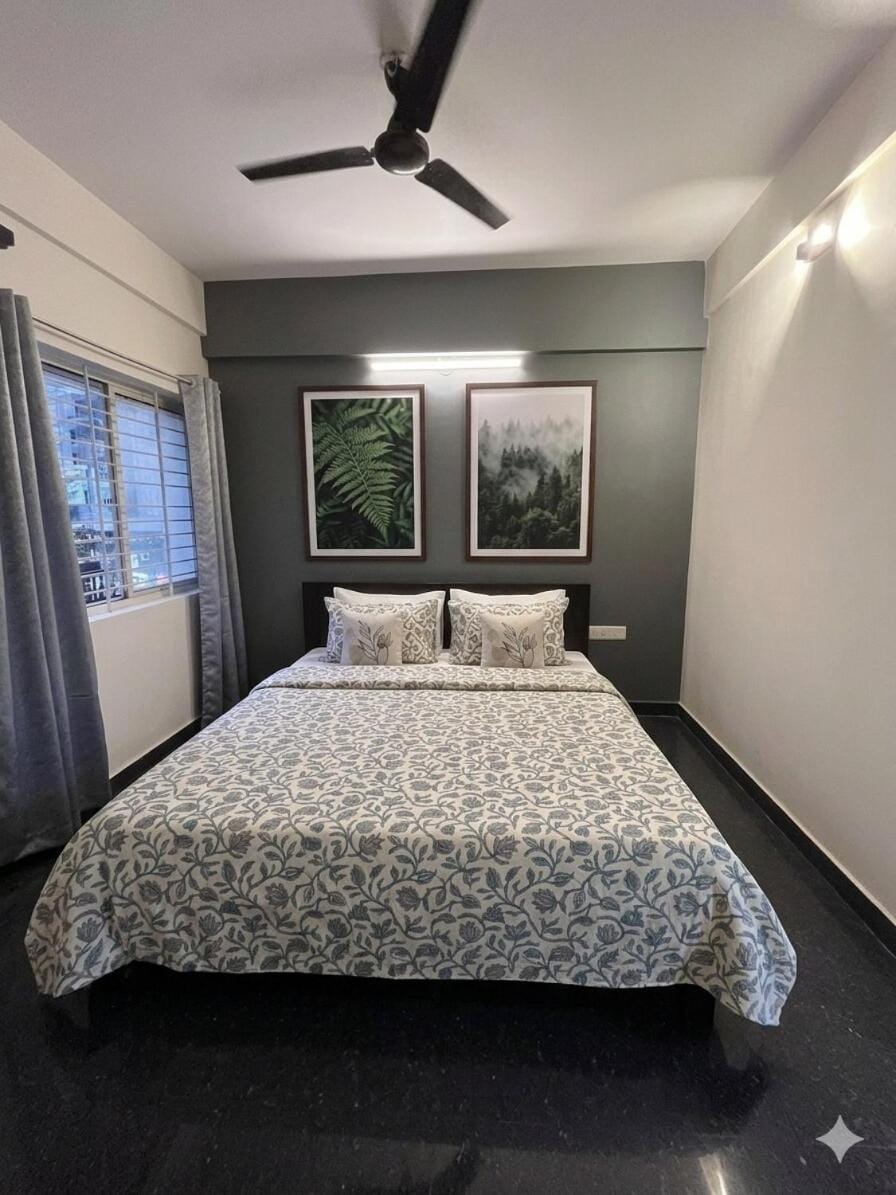 Shans Suites 2BHK Service apartment Apartment in Bengaluru