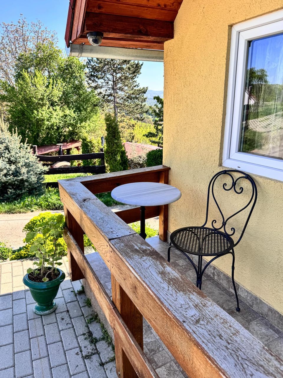 Hegyi Appartement am Berg Apartment in Hungary