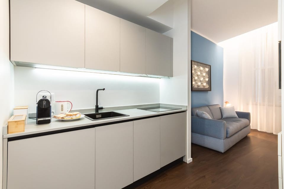 Coffee/tea facilities, Kitchen or kitchenette