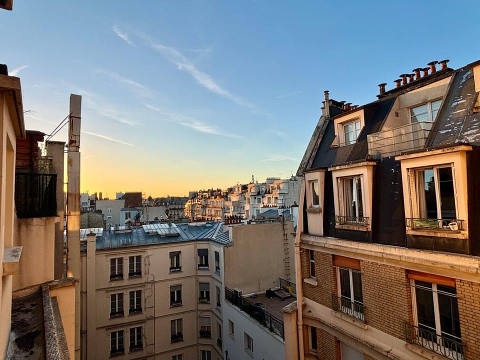 Property building, City view