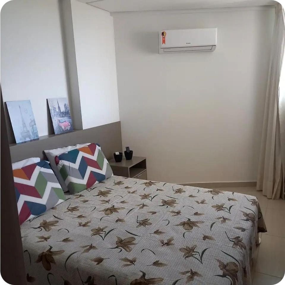 Bed, Photo of the whole room, Bedroom, air conditioner