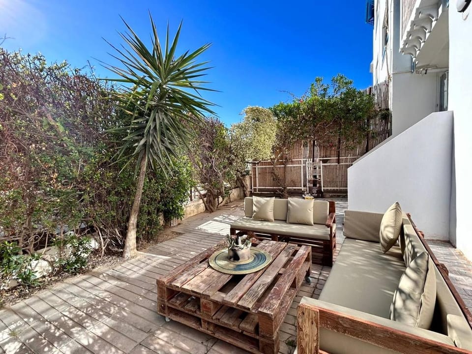 Patio, Balcony/Terrace