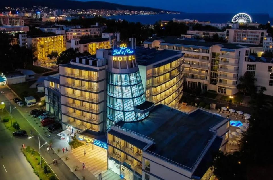 Property building, Night, Bird's eye view, Location
