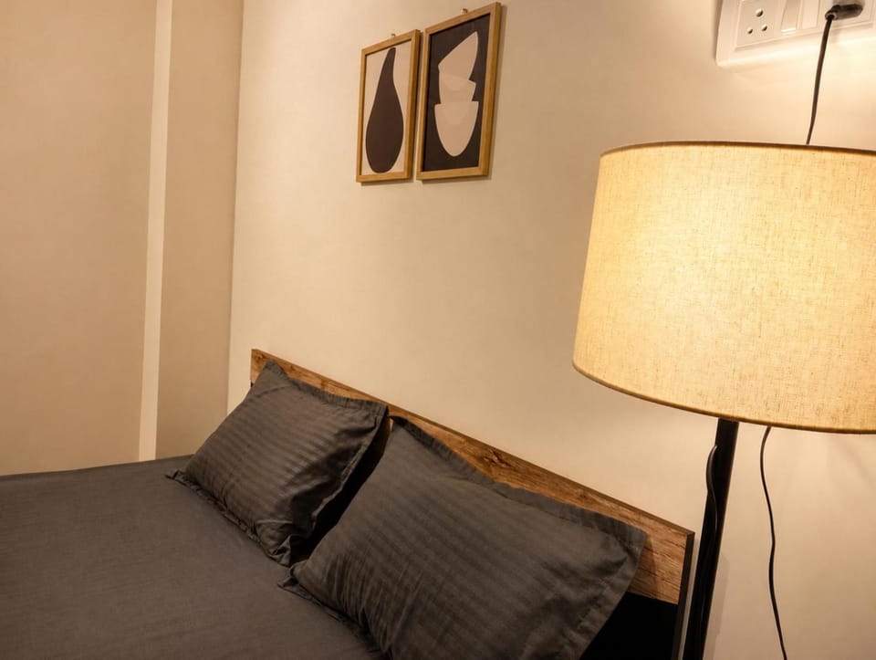 EAST HABITAT - Cozy Stay by the Airport Bed and Breakfast in Bangladesh