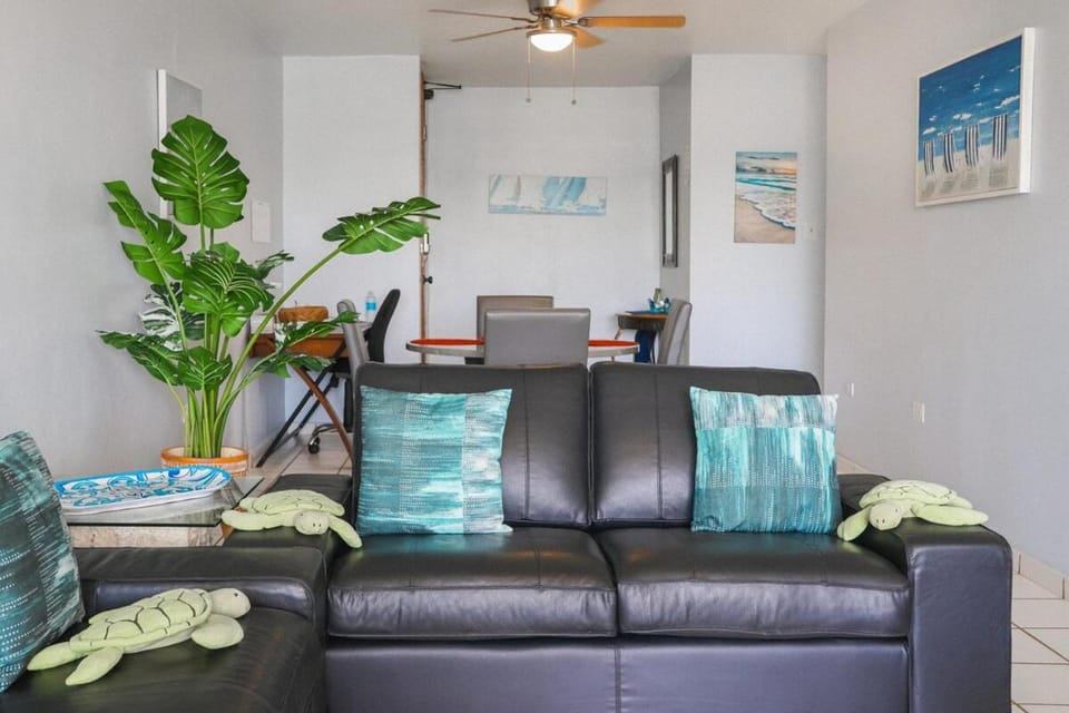 Oasis LifeStyle Beach & Pool Apartment in Stella