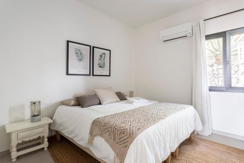 Casa Indigo, beautiful villa with panoramic sea views! House in Marina Alta