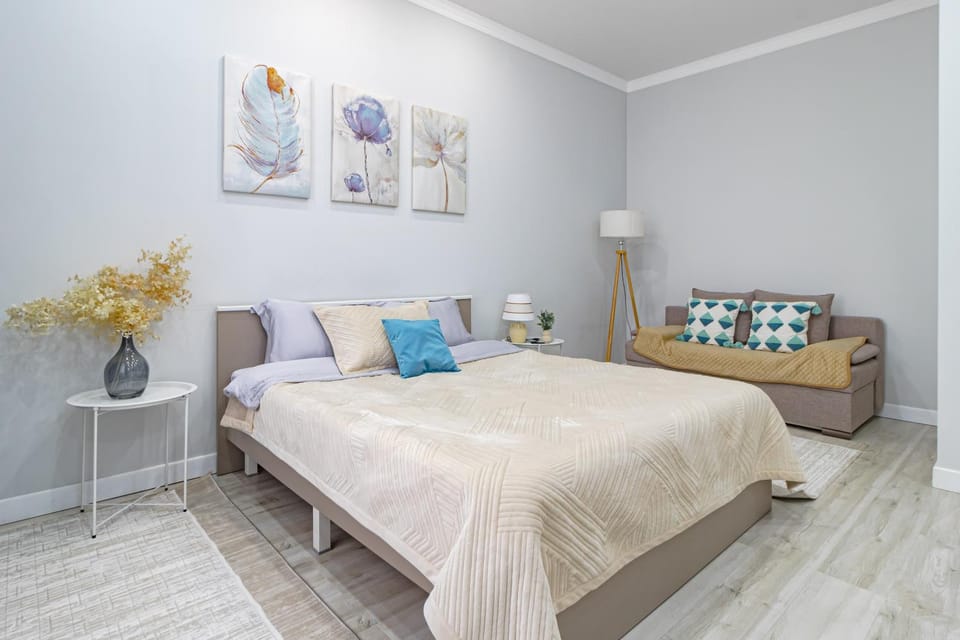 Modern coziness in the city center near the Arena & Botanical Garden Apartment in Kazakhstan