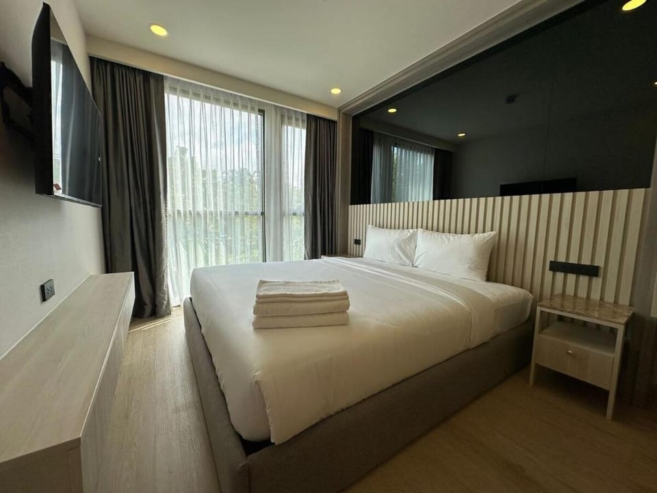 New Spacious Condo 1BR 42m2, Ozone Bangtao #8686 Apartment in Choeng Thale