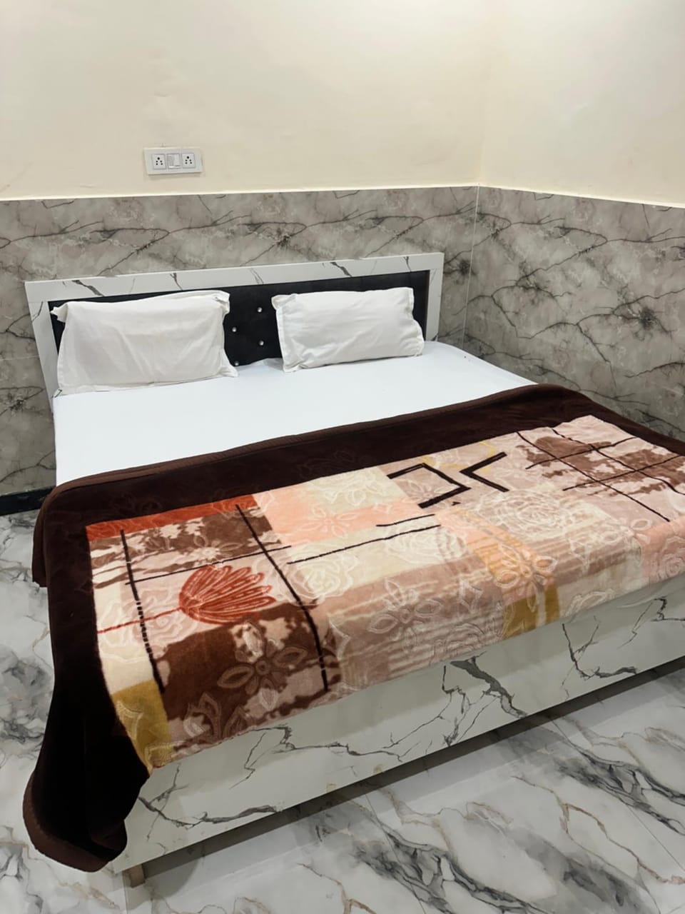shri kishori ju guest house Bed and Breakfast in Uttar Pradesh