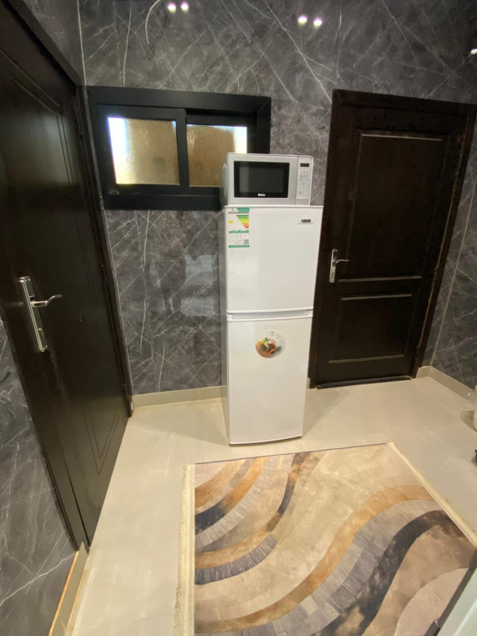 Kitchen or kitchenette, kitchen