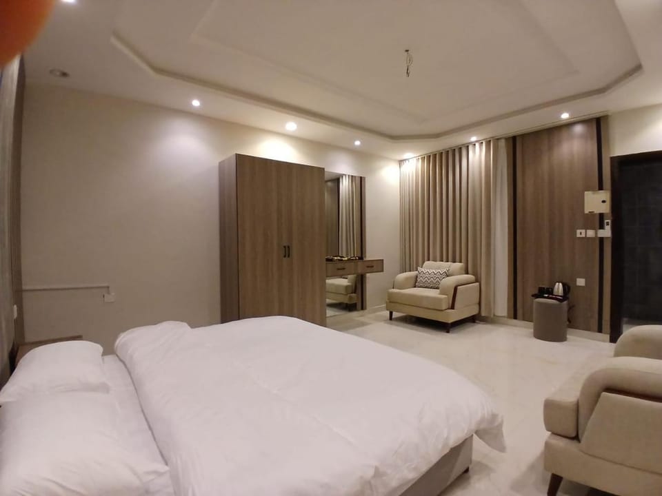 شقة راقية بغرفة نوم ودورة مياه في حي الحمدانية j8 Apartment in Jeddah