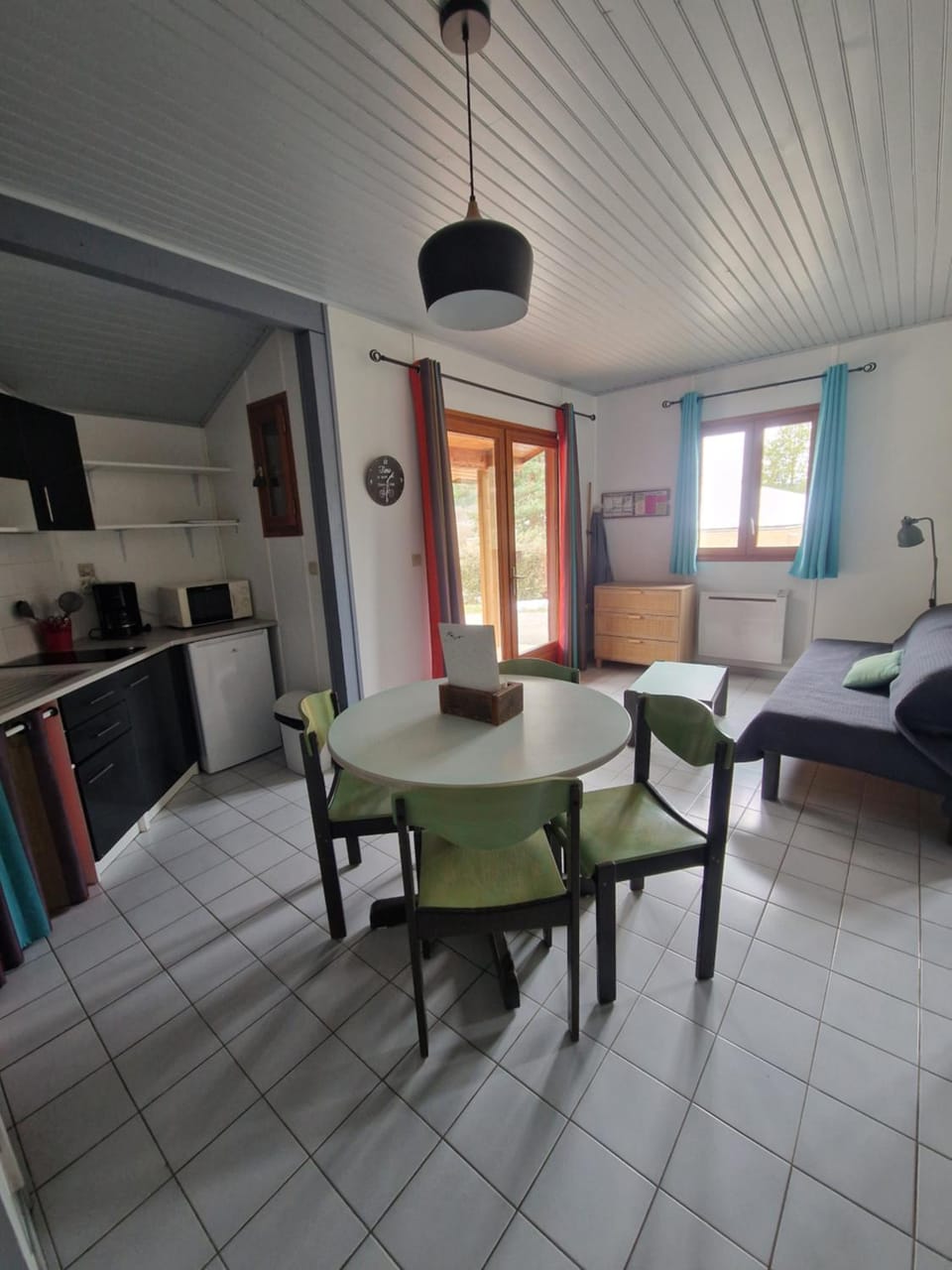 Chanteduc Campground/ 
RV Resort in Provence