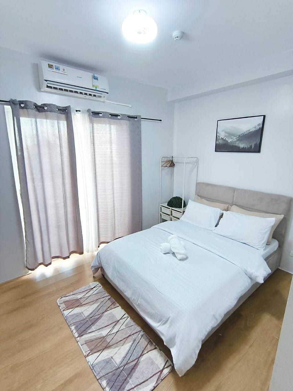 Studio unit with balcony Near roxas night market Apartment hotel in Davao City