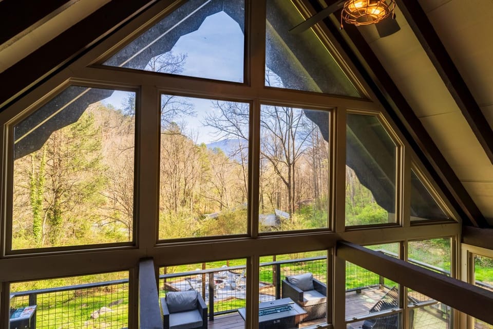 Garden, View (from property/room), Balcony/Terrace, Seating area, Garden view, Mountain view