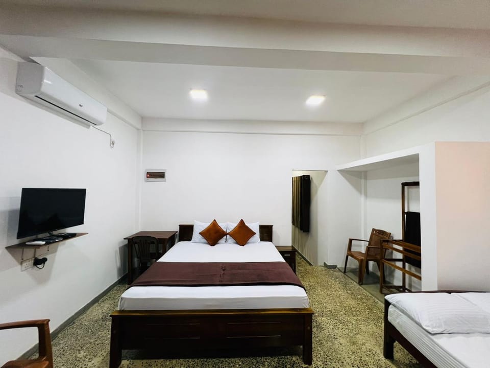 Coffee Cabanas Resort in Central Province