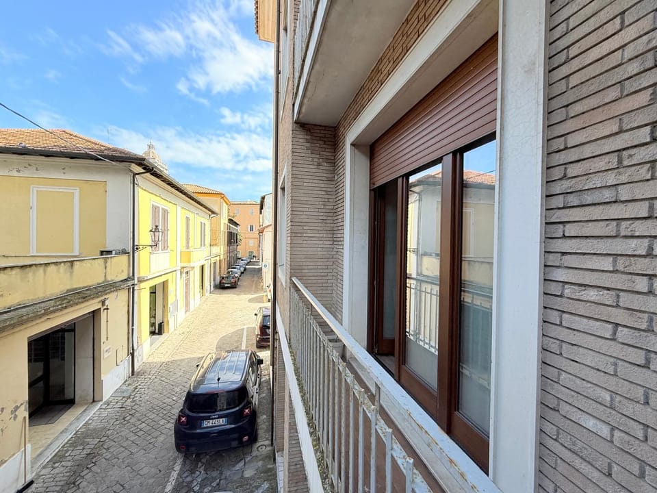 SE241 - Senigallia, moderno e confortevole bilocale in pieno centro con aria condizionata Apartment in Senigallia