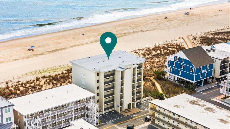 Oceanfront Dunes Condo w Beach Views & Access House in Ocean City
