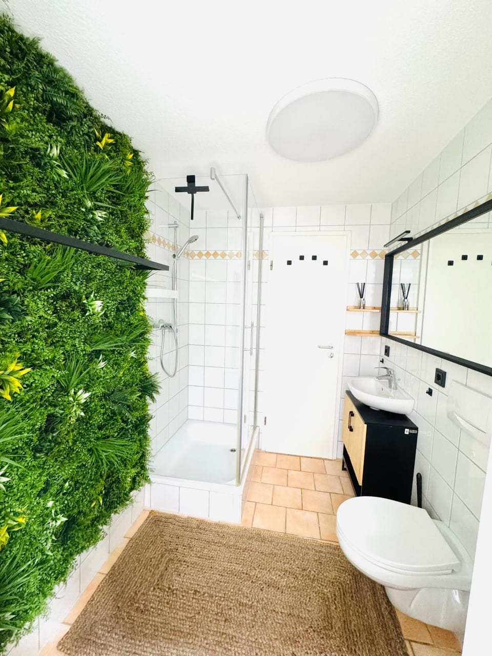 Shower, Toilet, Bathroom