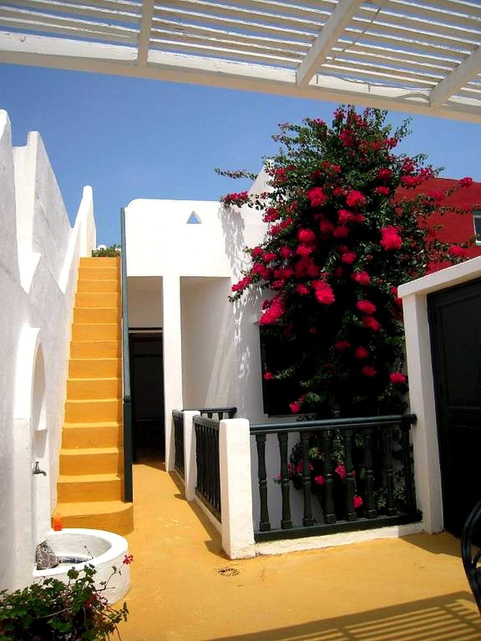 Patio, Inner courtyard view