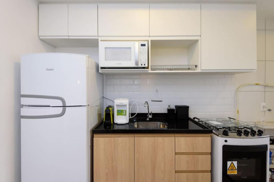 2 QTOS reformado com piscina! AC, Wi-Fi e TV Apartment in Rio de Janeiro