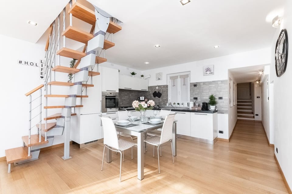 Kitchen or kitchenette, kitchen