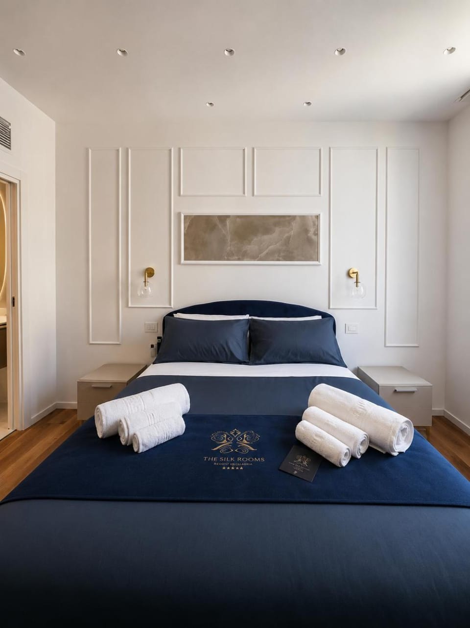 Bed, Bathroom, TV and multimedia, Bedroom, towels, wardrobe, air conditioner, air conditioner