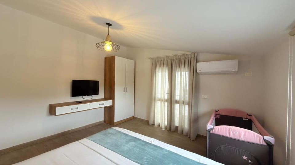 1-bedroom apartment & 2-bedroom apartment , by-DelMar Hotel in Tirana County, Albania