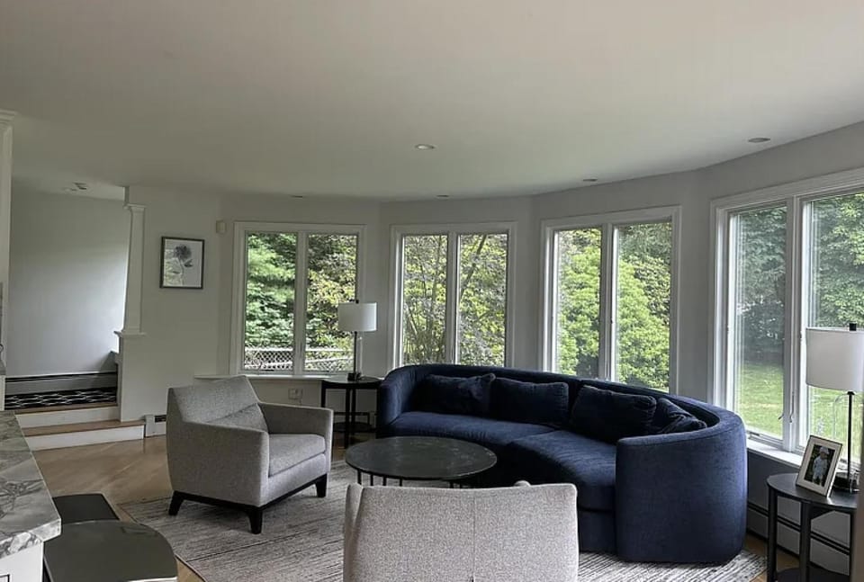 5BR World Cup Home Base, Upscale Neighborhood, 25mins to Gillette & Boston House in Wellesley