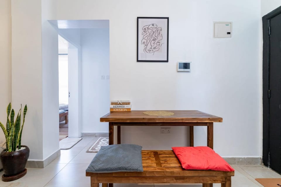 Serene Stay 1br or studio along Ngong Rd opp Talanta Stadium Bed and Breakfast in Nairobi County