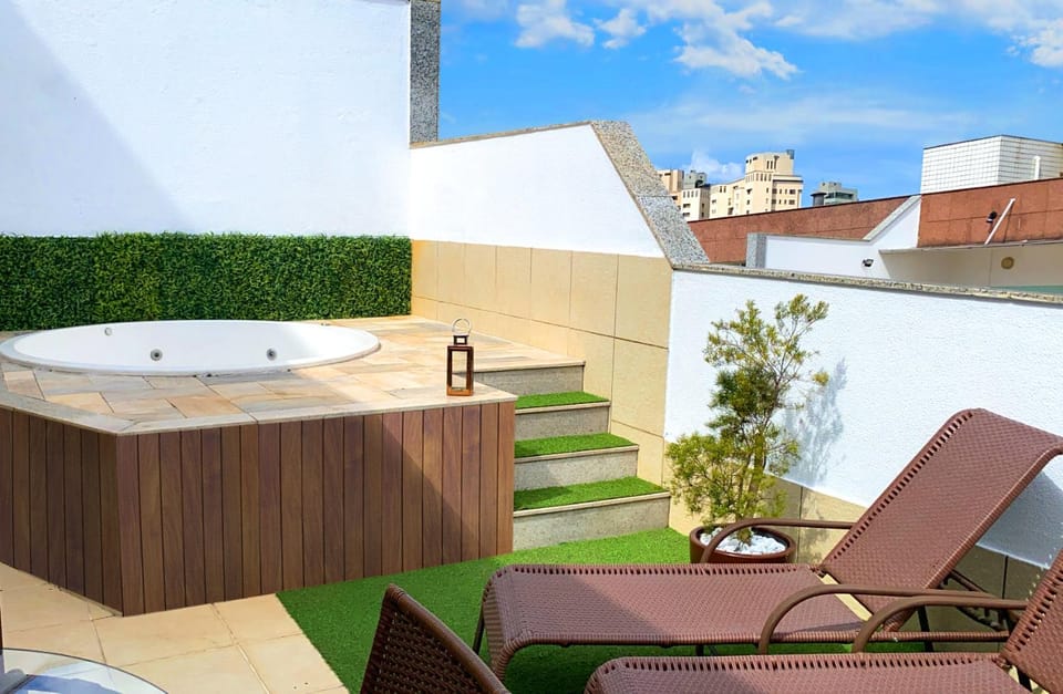 Cobertura Espetacular no Belvedere com Jacuzzi Apartment in Belo Horizonte