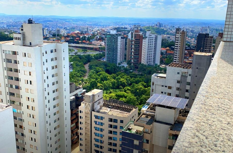 Cobertura Espetacular no Belvedere com Jacuzzi Apartment in Belo Horizonte