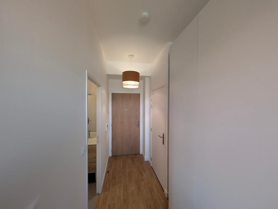 Facade/entrance, storage