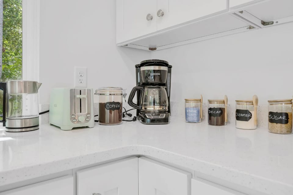 Coffee/tea facilities