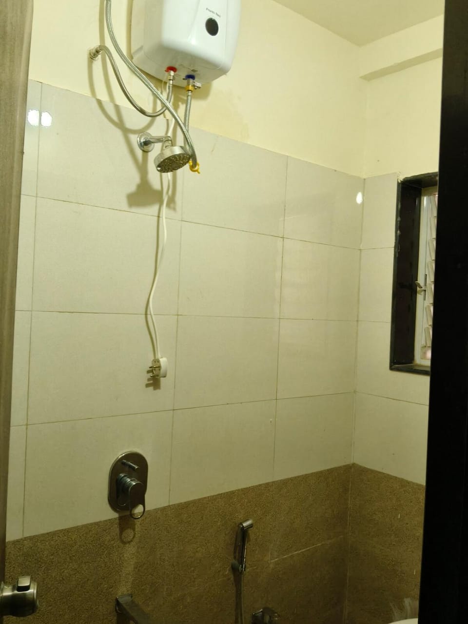 Deluxe Pune Mumbai highway Tathwade deluxe Apartment in Pune