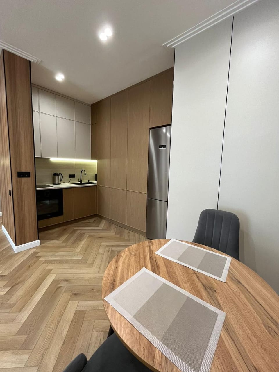 oven, kitchen