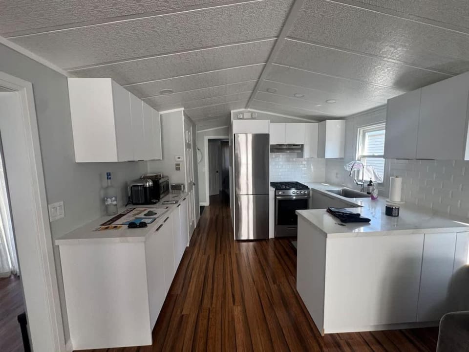 Sherkston Shores Cottage House in Port Colborne