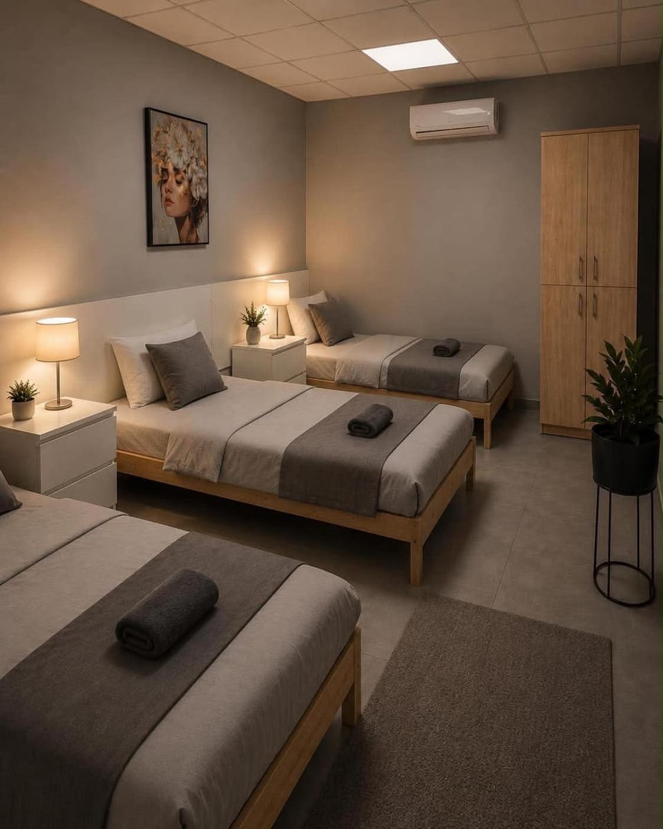 Bed, Photo of the whole room, Bedroom, towels, air conditioner