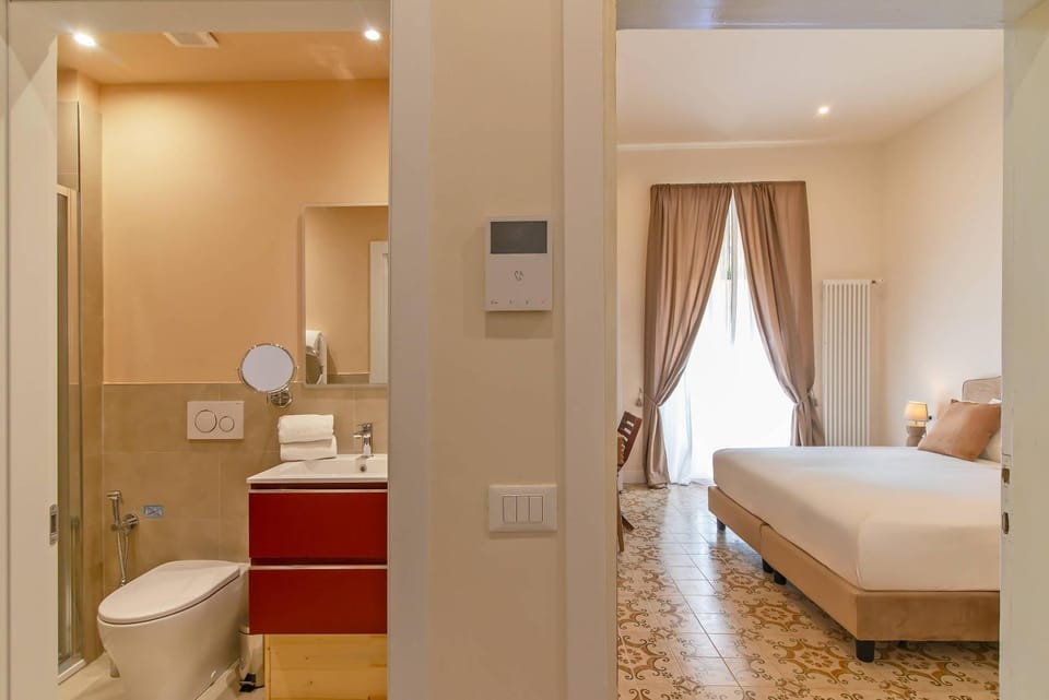 Bathroom, Photo of the whole room