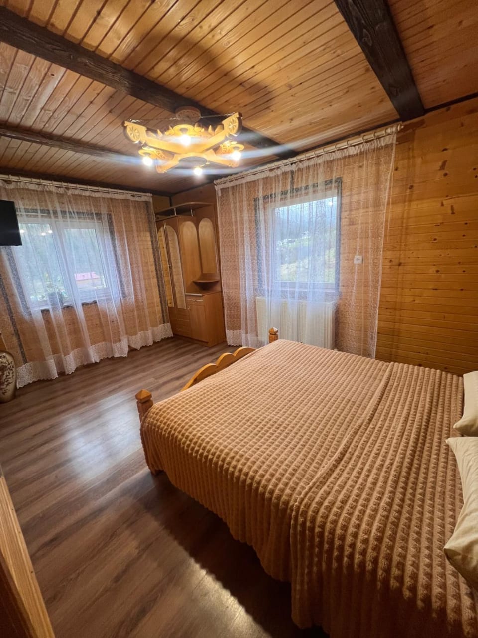 Zagadka Gir Villa in Ukraine