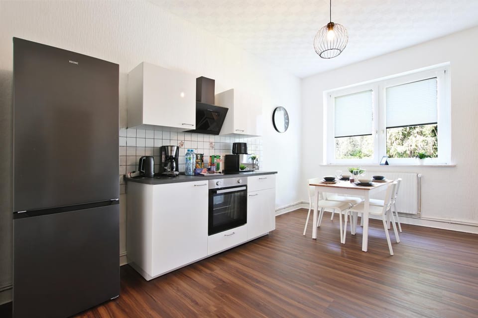 Feel good and rest well - Apartments for workers and tourists 1-4 person - WiFi - Smart TV - Garden Apartment in Gelsenkirchen