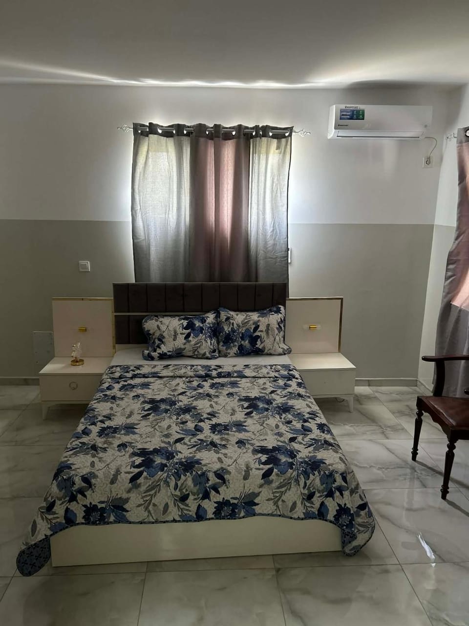 Pirâmide Hotel in Praia