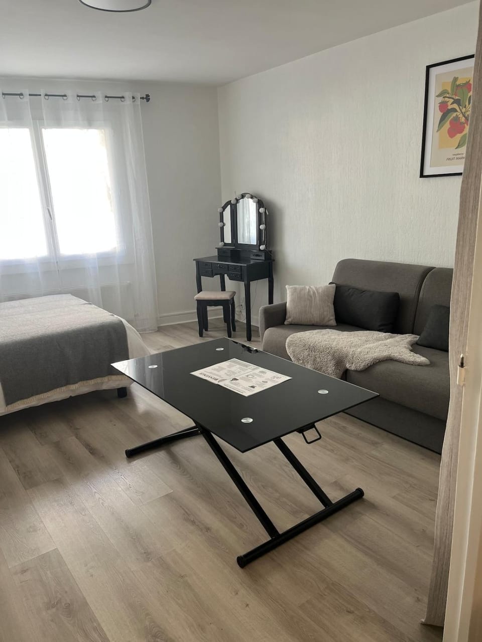 Le Nid des Thermes , Parking Apartment in Auvergne-Rhône-Alpes