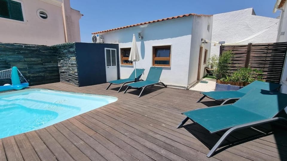 Villa of Arts Villa in Setubal District