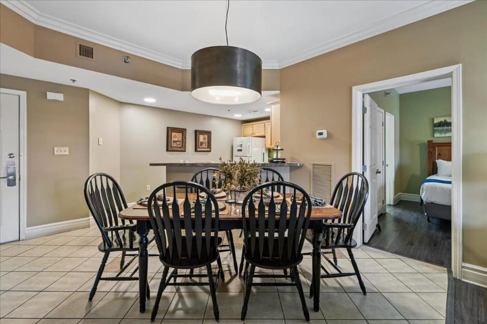 Kitchen or kitchenette, Dining area, Bedroom, furniture